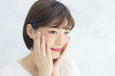 「リラクゼーション」と「リフトアップ」との違いとは？＜リフトアップ編＞